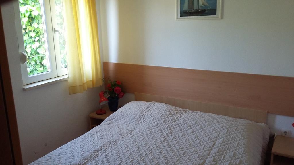 Villa Tina Rogoznica  Luaran gambar