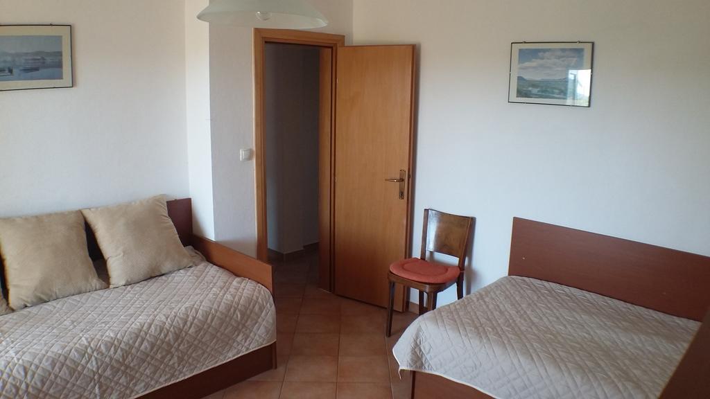Villa Tina Rogoznica  Luaran gambar