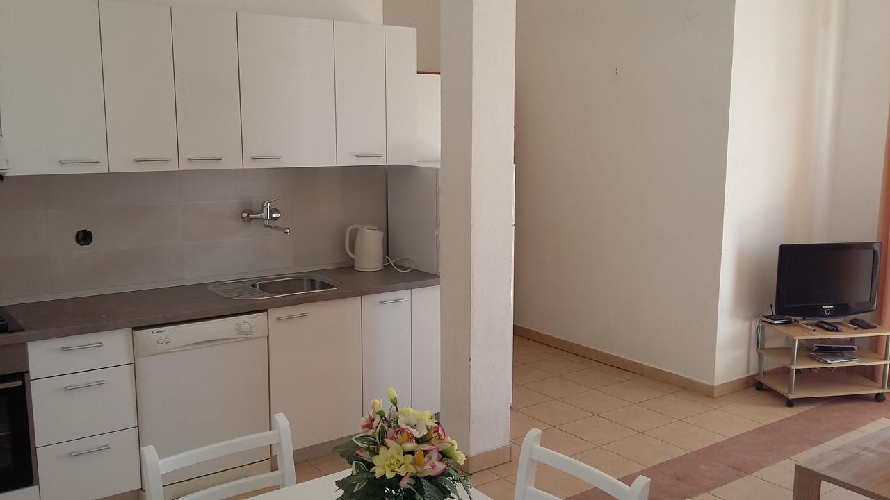 Villa Tina Rogoznica  Luaran gambar
